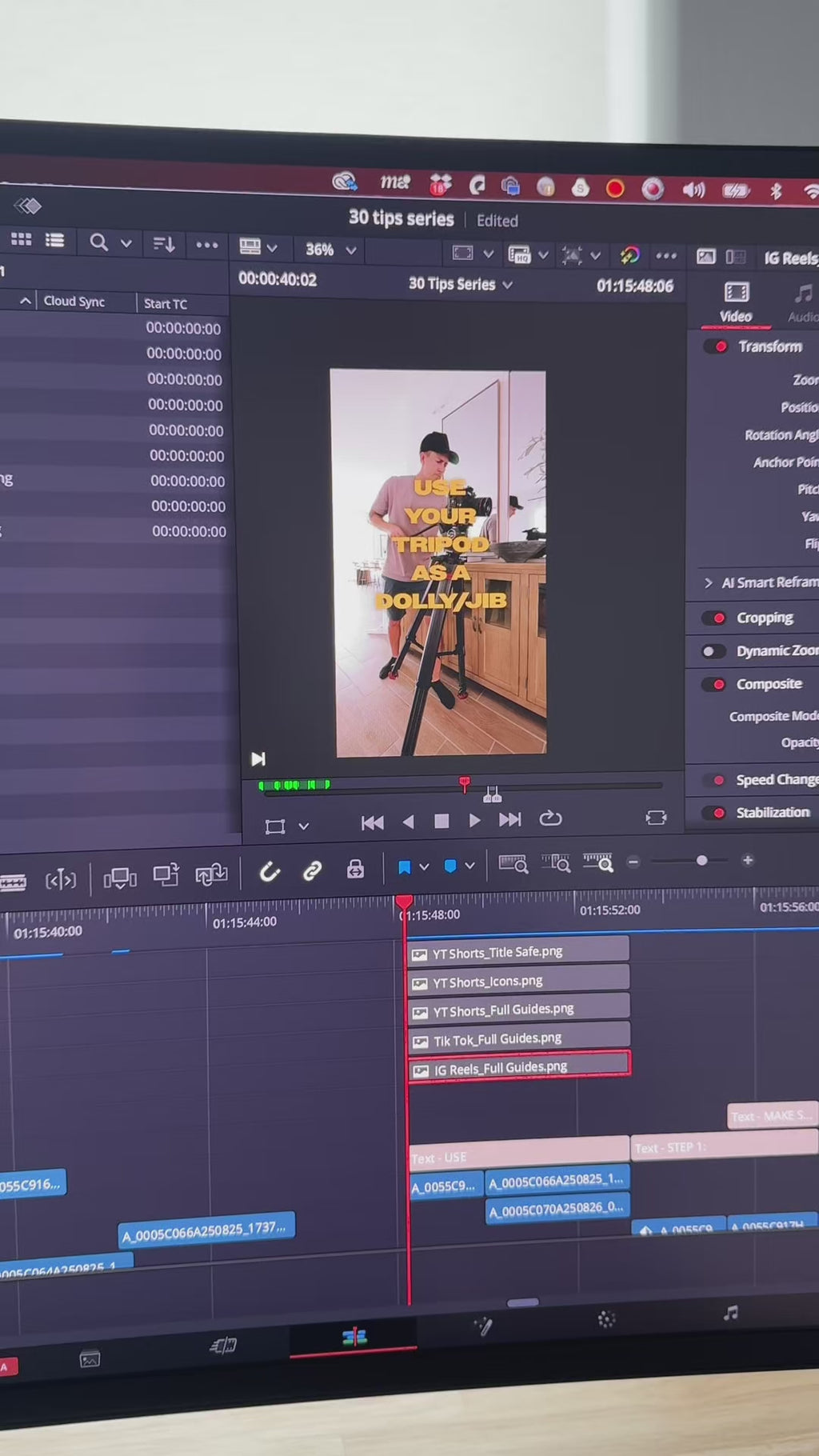 Social Guides Overlays Pack
